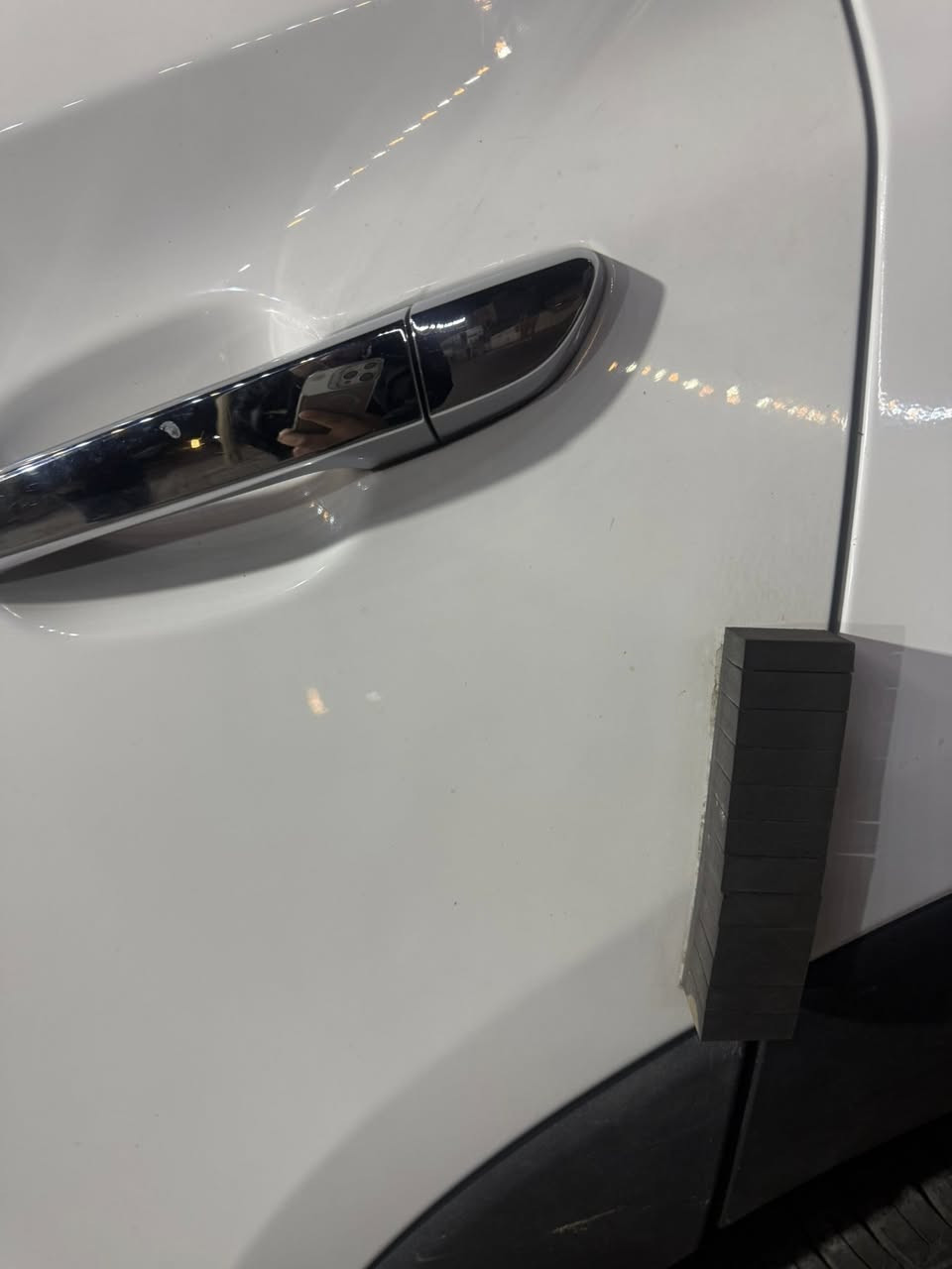 ياالله السلام وعليكم للبيع هونداي توسان 2018 خليجي ماشية بحدود ال91 KM السيارة خير من الله بدون حتى بارد فقط بيها كارت بلباب الي خلف السايق مقدار 4 اصابع كير مكينة بلاد غير مفتوحات السيارة باسمي مواصفات اعتيادية والسونار موجود داخل المنشور السعر ب178 وبيها مجال للطيبين للاستفسار اكثر الاتصال *********** العنوان بغداد البنوك او حي سومر ولكم جزيل الشكر
