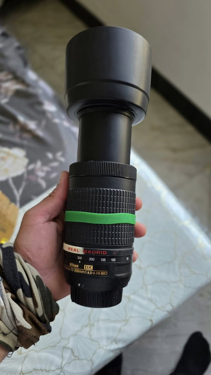 زوم نيكون 70/300 الحديث .
مستخدم اقل سبوع بعده جديد
تواصل خاص او واتساب ***********
