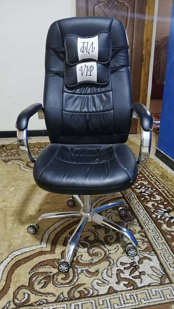 سلام عليكم ميز مكتب او كرسي جدد كم شهر من جبتهن ٦٠٠ من الخير ٣٠٠


**إذا كنت صاحب هذا الإعلان وتريد حذفه لأي سبب، رجاءا أرسل رسالة إلى الدعم الفني**