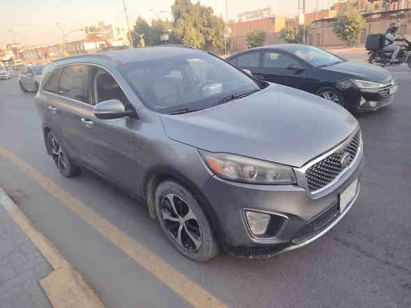 سورنتو ٢٠١٧ وارد امريكي بدون حادث فول مواصفات عدا البانوراما تقرير غرق رقم بغداد ب اسمي مكان السيارة بغداد منطقة الشماعية مكلف للنشر ***********
