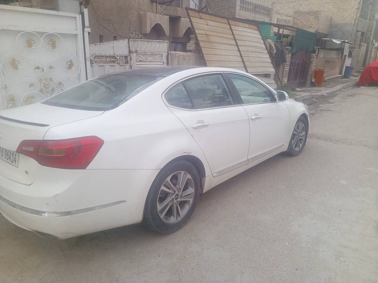 كيا كادنزا موديل 11 محرك كايم سعر 75 بيها 3قطع صبغ بدون دواخل جاملغ وخشم البنيد وجاملغ خلف السائق بدون دواخل بدون ايرباك
***********
