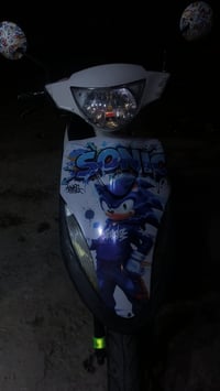 ماكس للبيع مامفتوحه دراجه تخبل مكفوله.  السعر 650 بيها مجال قليل 07825...