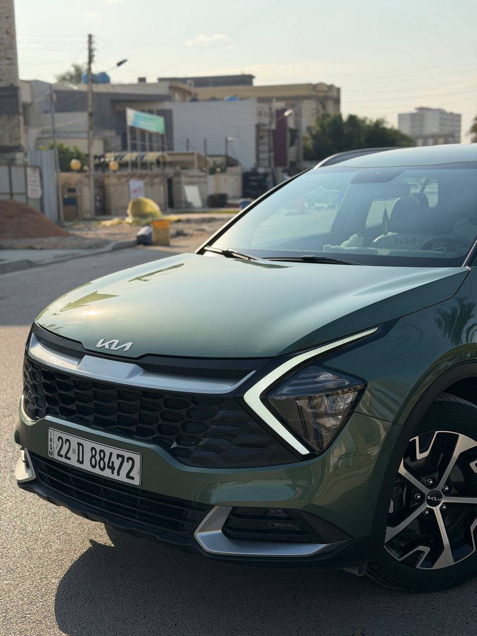 بسم الله الرحمن الرحيم
اخوتي الطيبين كيا سبورتج موديل 2023 وكالة نيم

سيارة ماشية 36 الف حقيقي صياناتها كلها بالشركة تخم تاير جديد صدر شركة سيارة كفالة من الصبغ والضربة والتبديل والبارد مكينة لوك كله محسن افولها تبريد امانة الله ثلج الغرفة مالتها جديدة ومعتني بي ومسويلها حمام كامل سيارة من الاخير. متعبك تشغل سويج وتطلع وين ميعجبك مواصفاتها حساس خلفي ..بلوجكتو ..لايتات زنون ..مري شفط ..اشارة بالمري ..شاشة جبيرة بلادية وليس عمل مودات قيادة اقتصادي وعادي ورياضي ..تحكمات جهتين بالمقود ..تبريد قطعتين..شاشة اعطال.. جام اوتو.. مثبت سرعة... تشغيل عن بعد
مدوشمة جلد درجة اولى يم حسين شمارة 
مغلفة ppf دعاميات ومري وجاملغات 
اعتذر جدا عل الاطالة 

مكان السيارة السيدية

غير متواجد على الفيسبوك للاستفسار يرجى التواصل عل الواتساب او الاتصال على الرقم :-***********
السعر 217 تجي تشوف السيارة وماقصر وياك اني بخدمتك التجي بي ترجع بي
