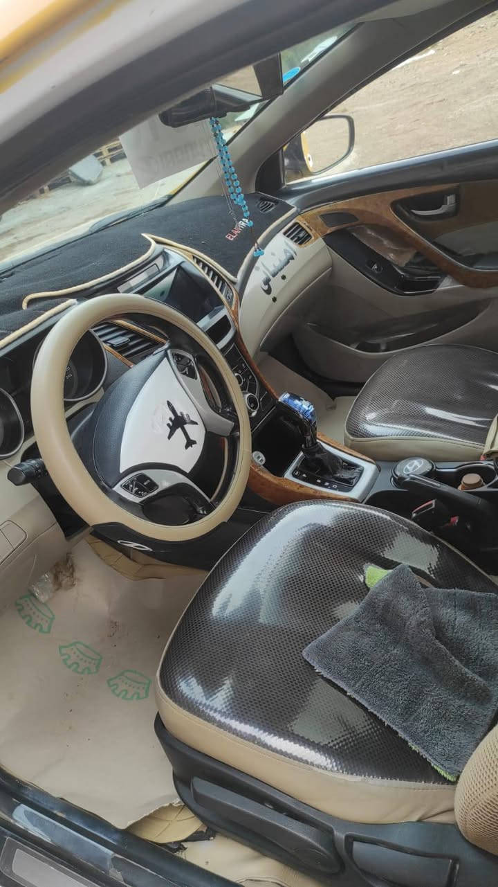 سلام عليكم لانتره موديل ١٦ خليجي رقم بغداد بسمي العنوان لانبار رمادي تفاصيل كثر ع  سعر ١١٥وبيه مجال


**إذا كنت صاحب هذا الإعلان وتريد حذفه لأي سبب، رجاءا أرسل رسالة إلى الدعم الفني**