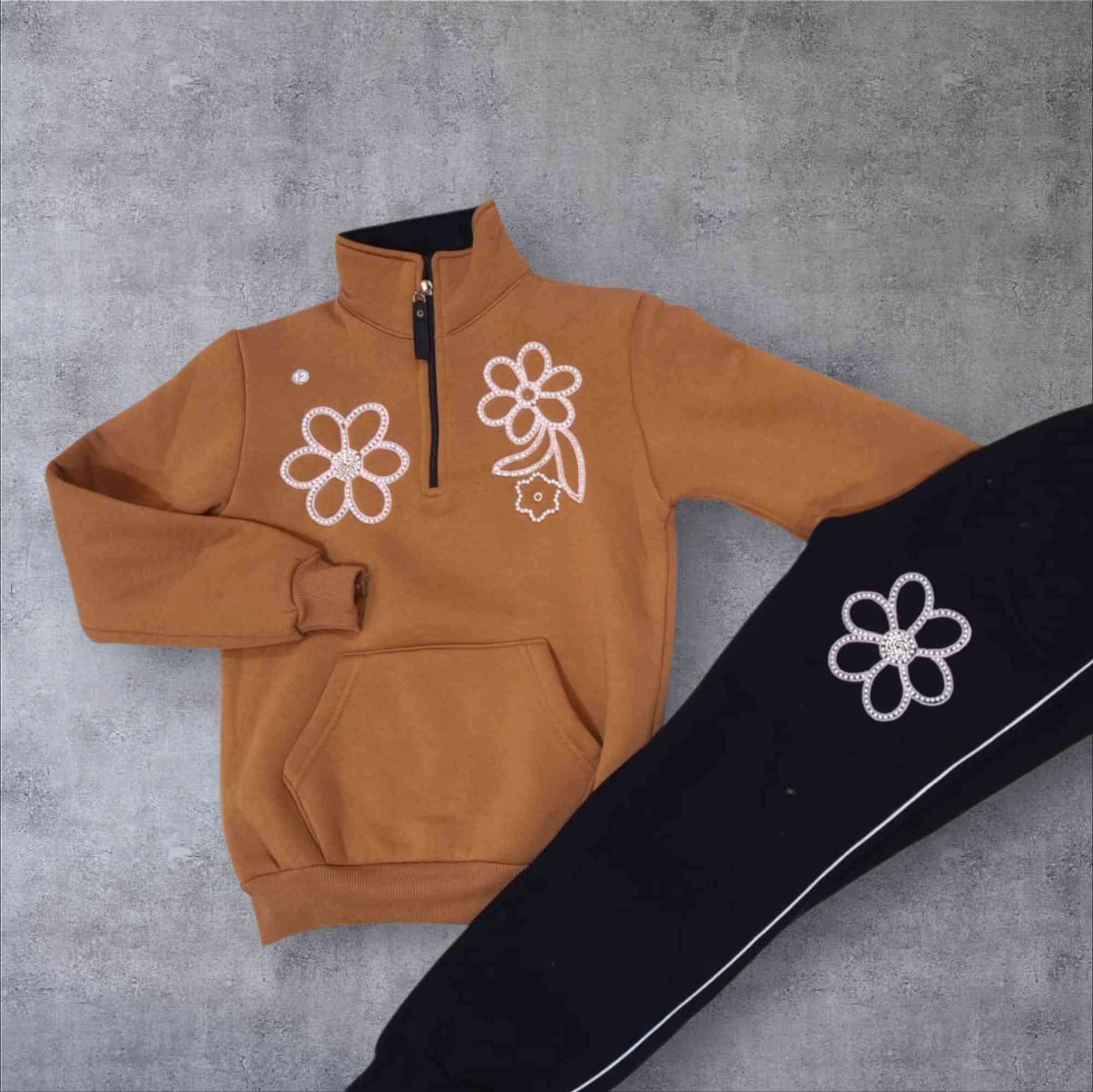 تخفيضات نهاية الموسم الشتوي ❄️
زبائننا الكرام...
تخفيضات على القطع الأخيره من التراكات البناتية 👧🏻
سعر القطعة ( 10 ألف)🤗
القياسات (٦-١٢) سنة
القياسات (١٤-٢٠) سنة
العنوان / شارع المستودع خلف سوبر ماركت أورجنال داخل (مجمع الزهور)
للأستفسار الاتصال ***********
يوجد توصيل لكافة محافظات العراق 🚙
