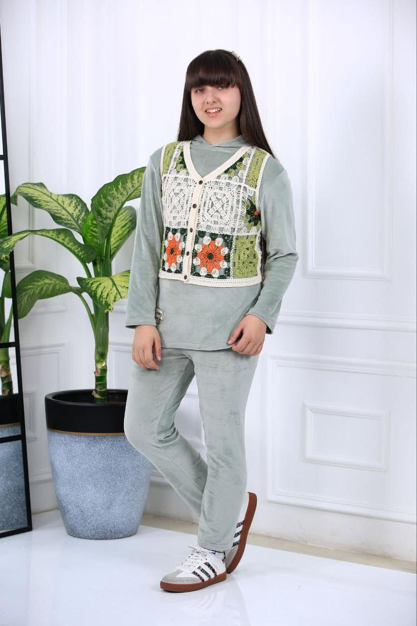 مرحبا ⚜️🎒
عروض رائس ألسنه 💐
 تراك قديفه بناتي 3 قطع وسعر بلاش 6000 
مع ليليان اتجدون الاناقه👭
ـــــــــــــــــــــــــــــــــــالقياس عمر   6 سنه  إلى 12 سنه ⭐️

للحجز والاستفسار يرجى مراسله الصفحة⭐️ ⭐️واتساب***********⭐️
‏🌤lilian_q86 الانستقرام⭐️
مع ارسال صوره المنتج
—————————————-
رابط تيليكوم https://t.me/+JWCmorbS4w1hYmMy⭐️
العنوان كربلاء-طويريج-سوق النساء المحل ركن سوق السمك
