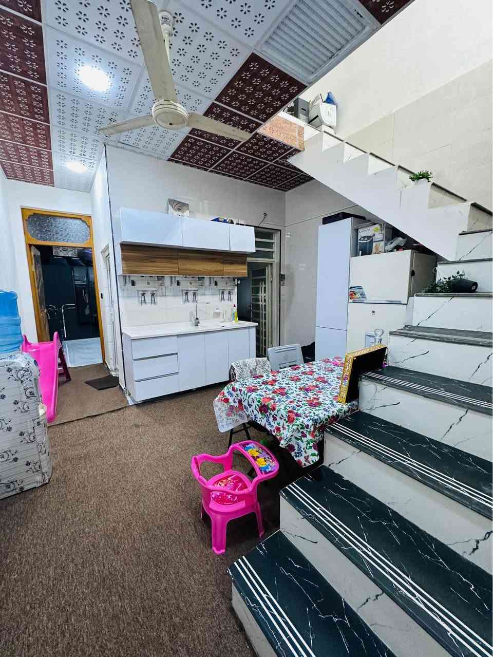 سلام عليكم بيت 70 متر بناء درجه اولى طابوك جمهوري اساسه سقف صب كونكريت طابو زراعي العنوان حي ميسان مجاور سكله الكرعاوي ‏ مشمول بل تطويب الاتصال ‏ ؏ رقم ‭٠٧٨٣ ٢١٥ ٠٨٥٢ النجف, العراق
