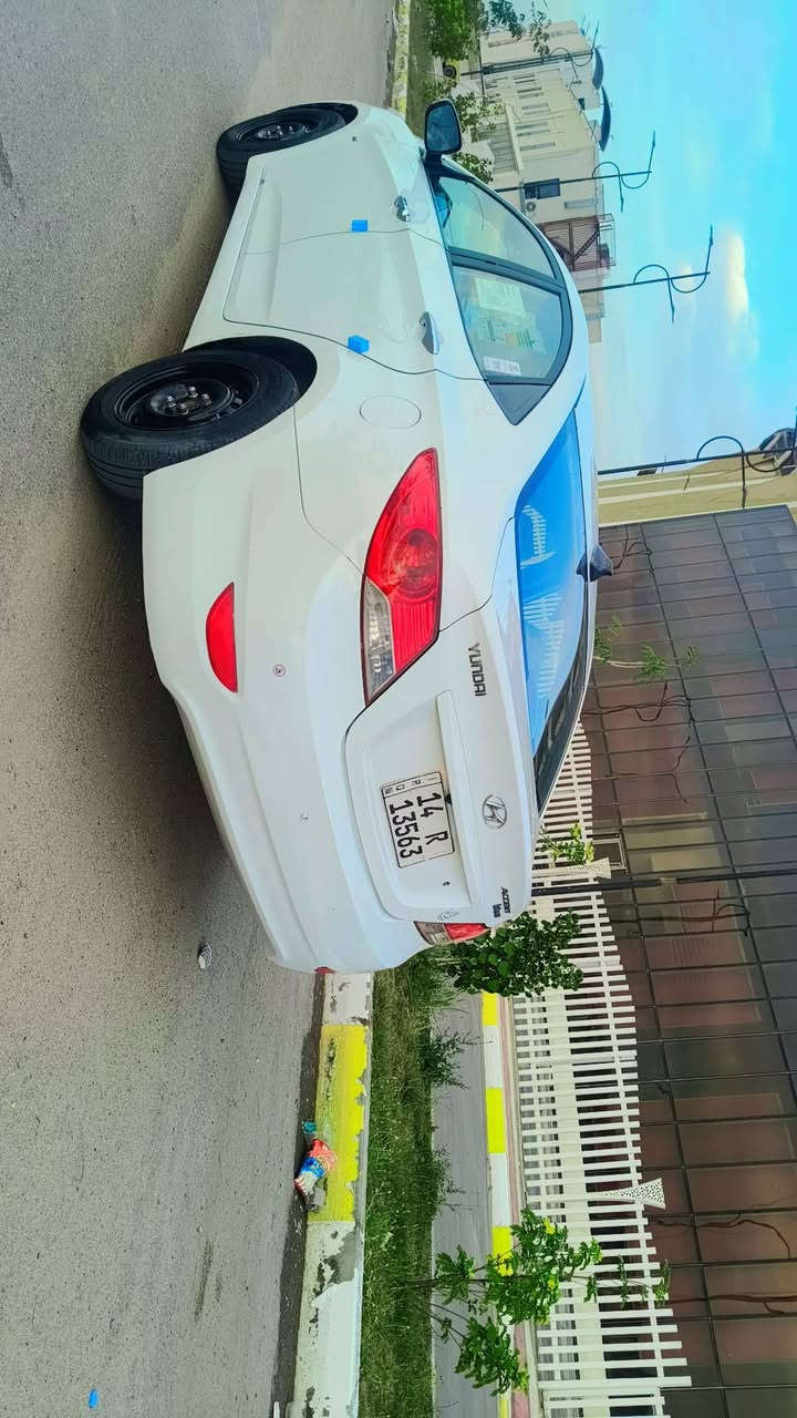 اللهم صلي على محمد وال محمد
للبيع اكسنت موديل 2012خليجي
رقم بصره دولي تحويل ثاني يوم سياره جديده 
مكينه وكير 1600مكفولة
تخم تاير جديد تبريد 🥶🥶 حداديه جديده  سياره بيه صبغ مقدمت بنيدودوسه وباقي مكفول من تبديل وصبغ وضربه وسعر 82وبيه مجال للاستفسار على رقم ***********مكانه الناصريه مركز
