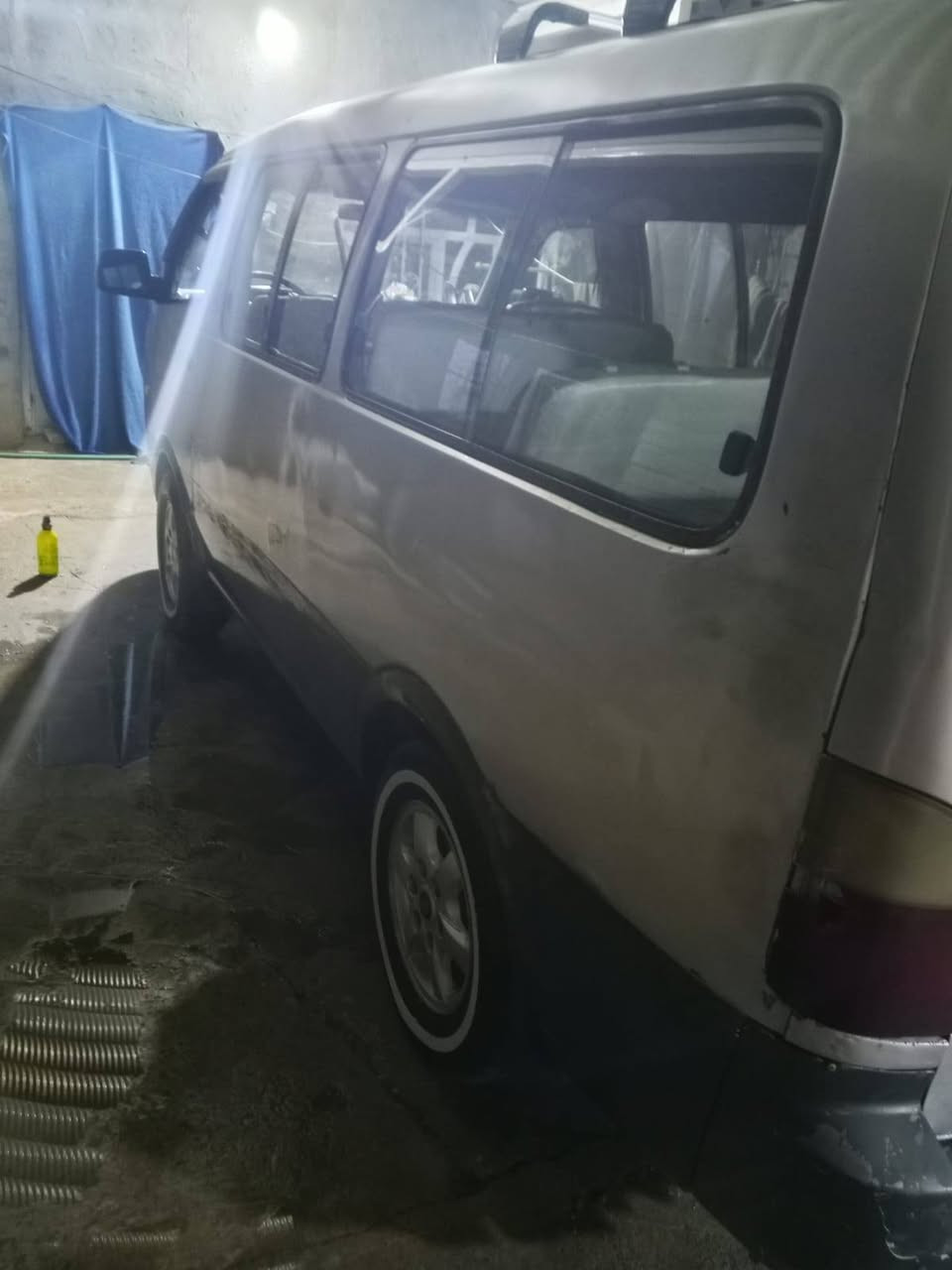 السلام عليكم كيا منغولي للبيع شواصي بلاديه السيارة حره ما مطلوبه لا مرور ولا هيئه السيارة معاليه 2006راعيها بالمحاويل السعر 75 للستفسار اكثر اتصل ***********
ملاحظه اني مكلف بالنشر
