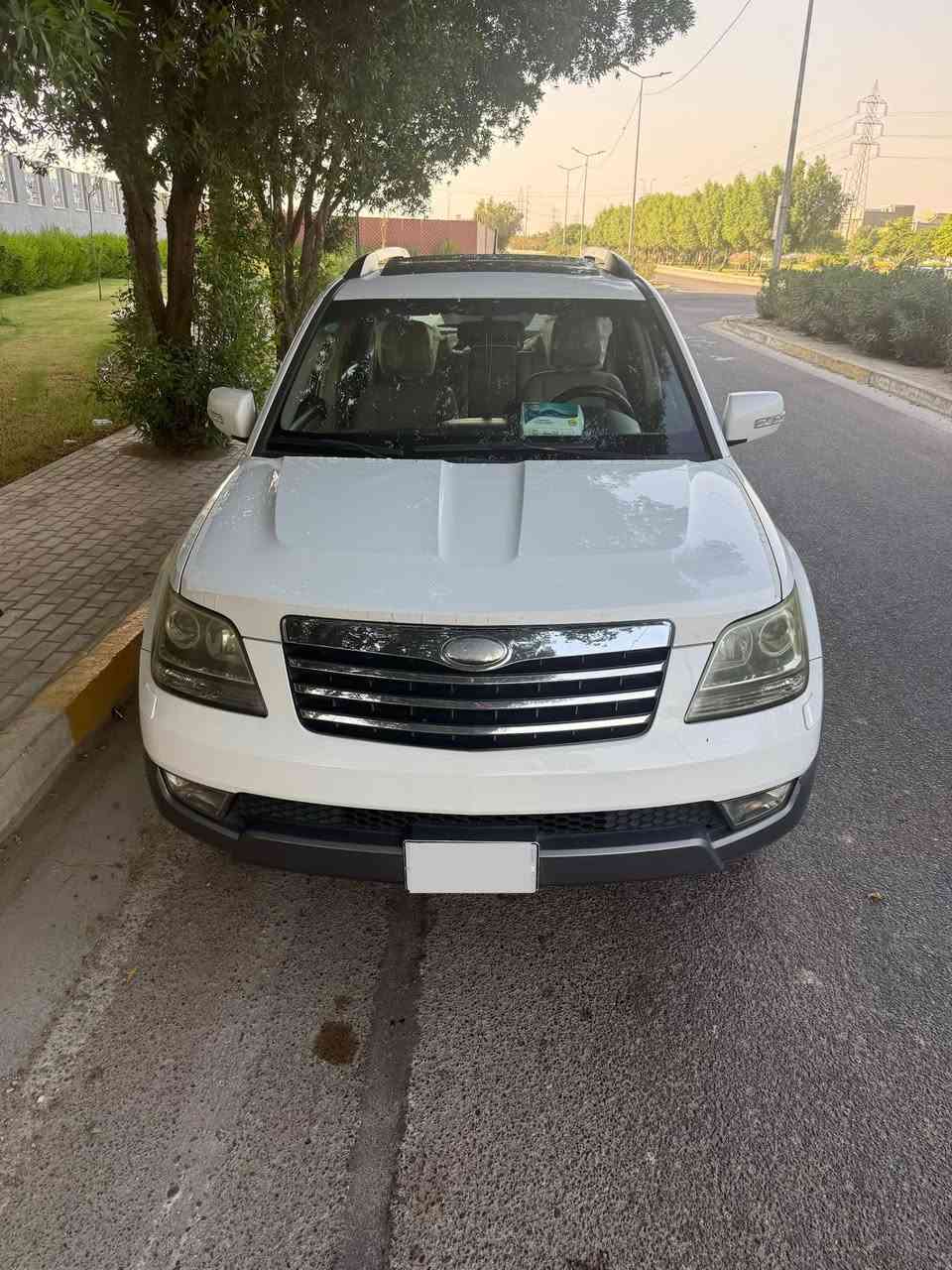 2014 Kia ​​Mohav
السياره جديده لوك ماشيه37 الف كيلو 
السياره مكفوله من الصبغ ومن كلشي 
السياره فول 1/1
داخل صاج ملكي 
7 راكب 
3 قطع تبريد 
محرك 3800 بشرط شركه 
داخل بيجي وبشرط داخل زيرو 
حساس خلقي 
فتحه سلايت 
ويل 17 خمسه ويل كب 
مكان السياره بغداد 
للستفسار 7805196180


**إذا كنت صاحب هذا الإعلان وتريد حذفه لأي سبب، رجاءا أرسل رسالة إلى الدعم الفني**
