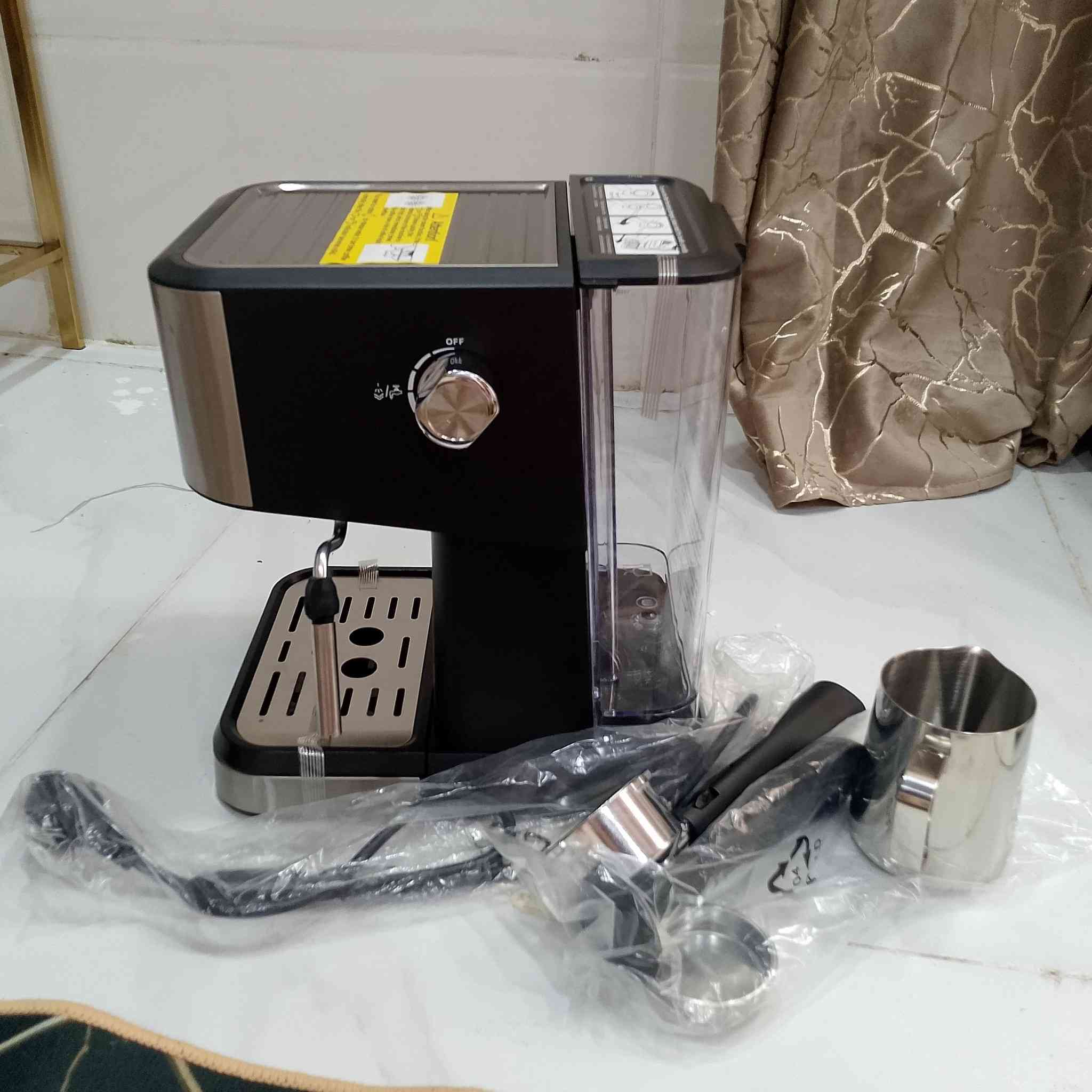 جهاز كهوة عاديه واقراص مع رغوة حليب او المشروبات الساخنة
ب60مع التوصيل


**إذا كنت صاحب هذا الإعلان وتريد حذفه لأي سبب، رجاءا أرسل رسالة إلى الدعم الفني**