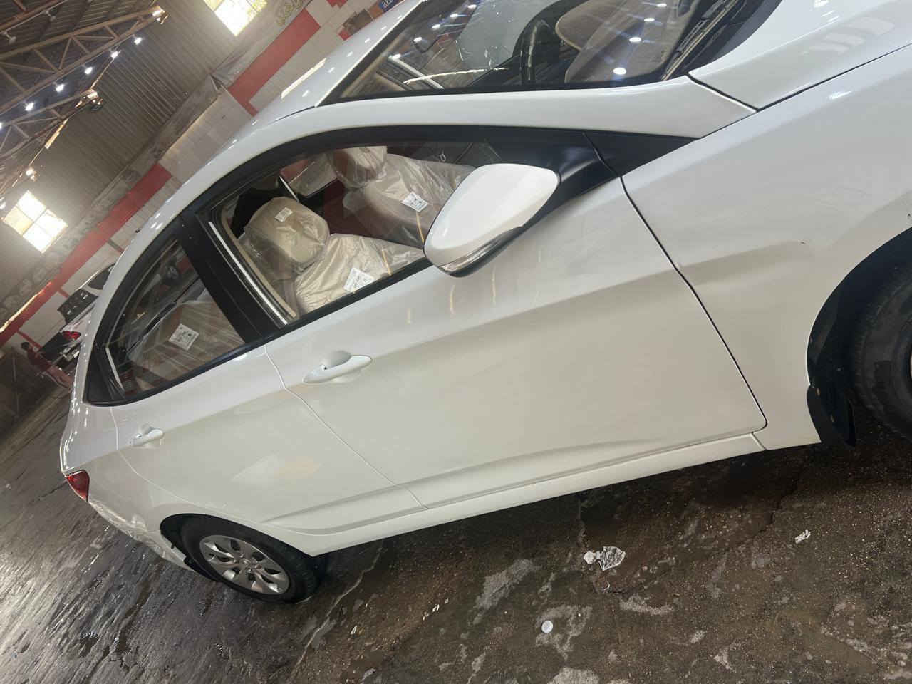 سلام عليكم ٢٠١٦ خليجي كفاله عامه سياره جديده معنه الكلمه السعر ١٠٠ وبيه مجال رقم ***********
