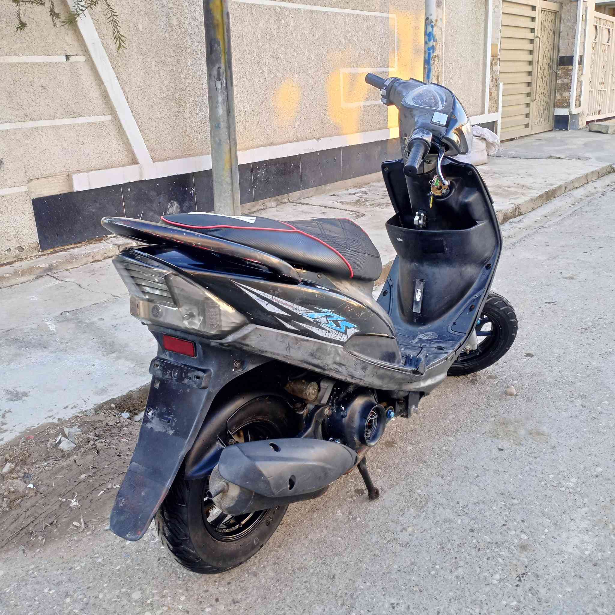 سلام عليكم ماكس عدله لبيع بوشه 49بلاد صار شهرين من نازله من لرمبه بيه تزويد وياله وفج رياضي كشن مال اربعه مكاني ديالي بعقوبه تحرير سعر 700وبيه مجال ***********
