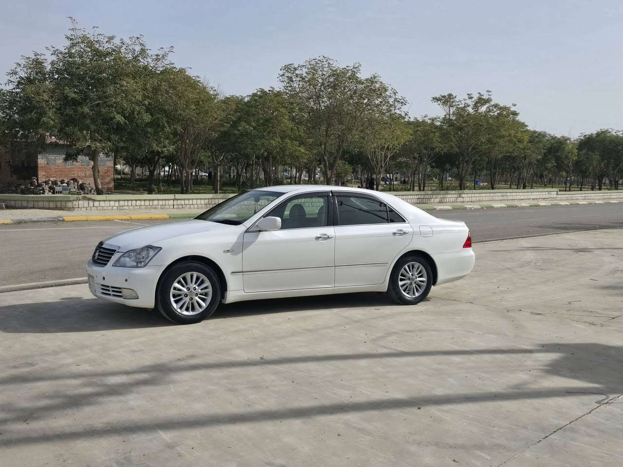 2006
مووس 
گيروو مةكينة گةورة بئ دووكةل 182
3دووكنة بةردة 
شاشة كاميرة حاسة 
جلدي دووبةي 
1بارجة بؤياخ ئةوروبا 
بئ مةسرف 
سعري 66مةجاليكي كةم 
شوين كةلار 
***********
