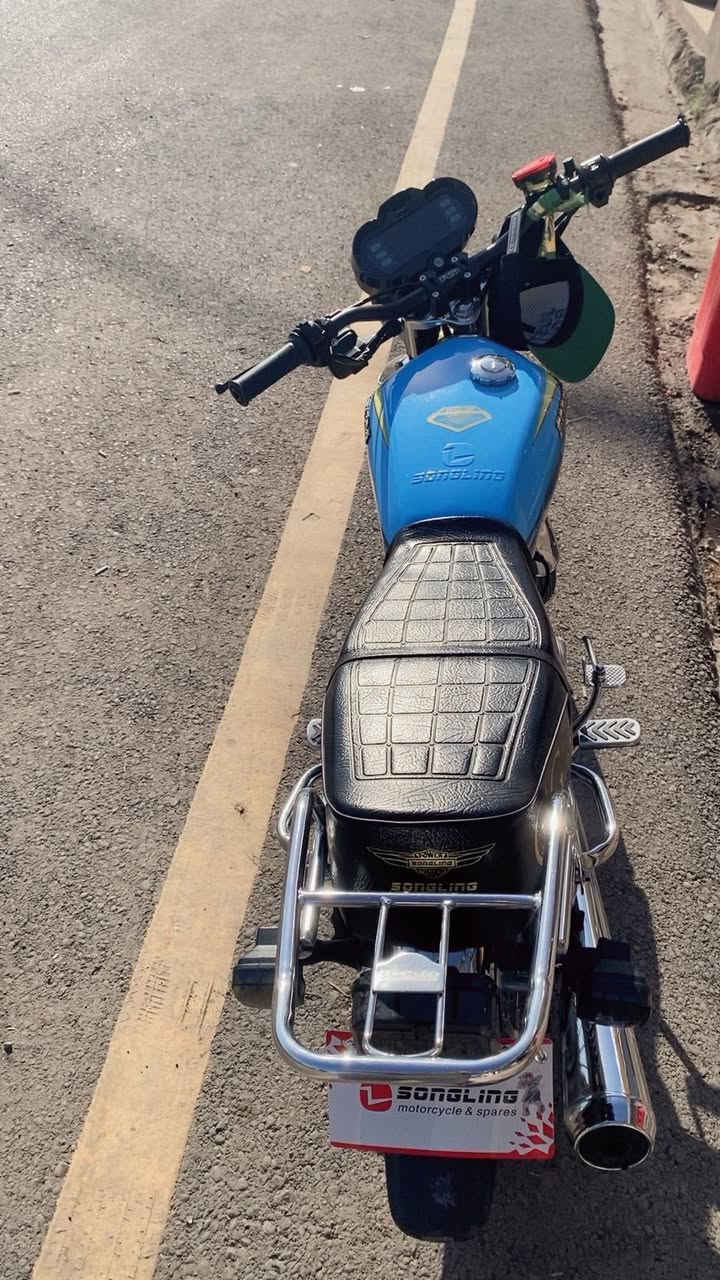 للبيع سونك موديل 2024🩵
جديد ما مفتوح 
ستيرن رياضي 90 + ستيرن الاصلي موجود ويا 
بريك امامي دسك 
دشبول كتروني 
هورنات طاط عالي 
كامل مكمل 
سعر 700 
خاص مفتوح 
***********اتصال
