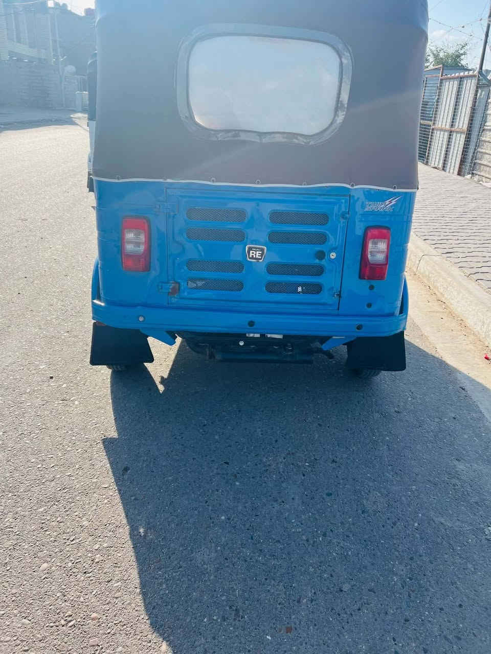 سلام عليكم شباب تكتك مديل 20 البيع رقم وسنوية بسمي تحويل ثاني يوم الضربة الصبغ ***********
