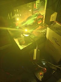 فيشة ثلاثية • ٧٠واط • للسيارات