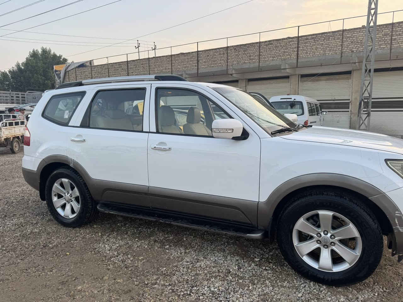 كيا مهافي  موديل 11 رقم بصره انكليزي تحويل مباشر وارد خليجي  فول مواصفات السياره مكفوله من الضربه ولعيب الشرعي بيها 4 قطع صبغ بدون معجون شرط بس صبغ سونارها موجودً ويه الصور  كير ومكينه كفاله مكينه 6 اسرندر  7 راكب  تبريد 3 قطع حداده جديده جاهزه اي نقص مابيها سعرها 128 وبيها مجال لشراي. مكاني ناصريه سوق الشيوخ ***********
