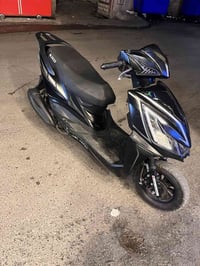 ماكس ياباني للبيع  سعر 450  07706874981واتساب