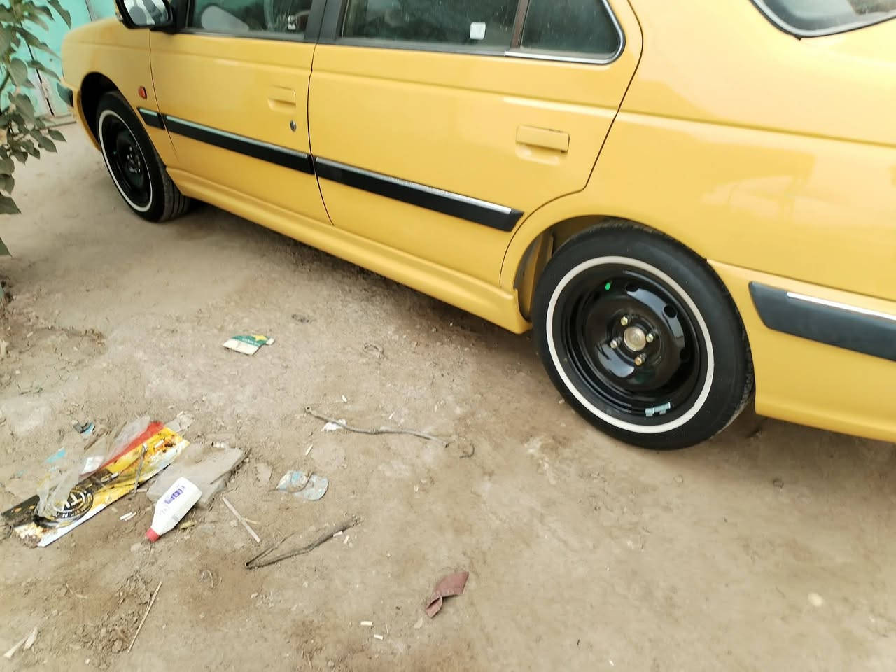 السلام عليكم بيجو بارس موديل2015 سياره مكفوله كفاله عامه من عده هلال واحد بي صبغ سنويه جديده هزه جديده رقم بغداد بسمي مكان سياره واسط النعمانيه السعر ٤٩(***********)***********
