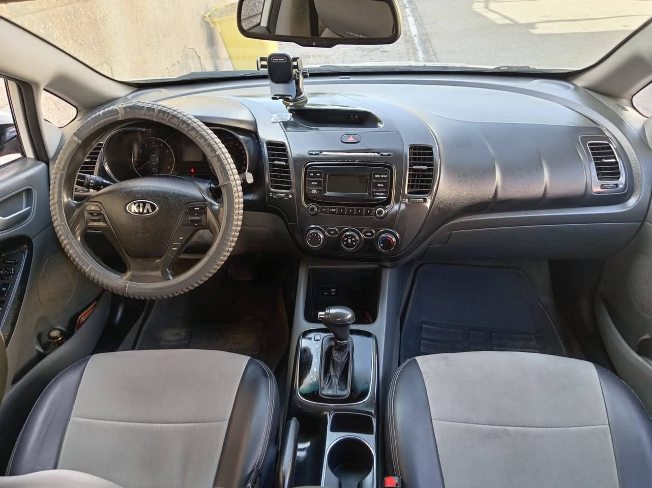 كيا سيراتو 18 خليجي
رقم اربيل الجديد سنوية جديدة

كير ومحرك ما مفتوح شرط الفحص 

تحكم ستيرن

مرايا شفط

تايرات كلها جديدة 

الصور بالمنشور 

السعر 145 وبيها مجال بسيط

مكاني البصرة 

***********
