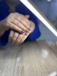 الرميثة حي الشهداء • اكريليك أظافر • لطيفة