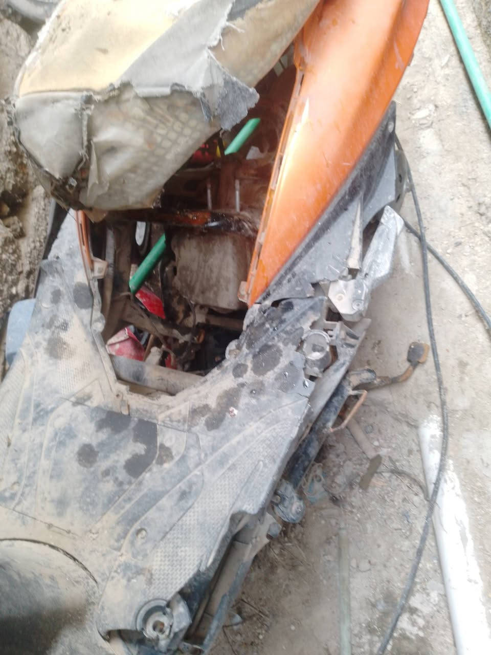 دراجات للبيع كوم حديد
فراشة وسكنس تفصيخ 
مكاني حي الحضارة
٠٧٨١٢٥٩٥٧٧


**إذا كنت صاحب هذا الإعلان وتريد حذفه لأي سبب، رجاءا أرسل رسالة إلى الدعم الفني**