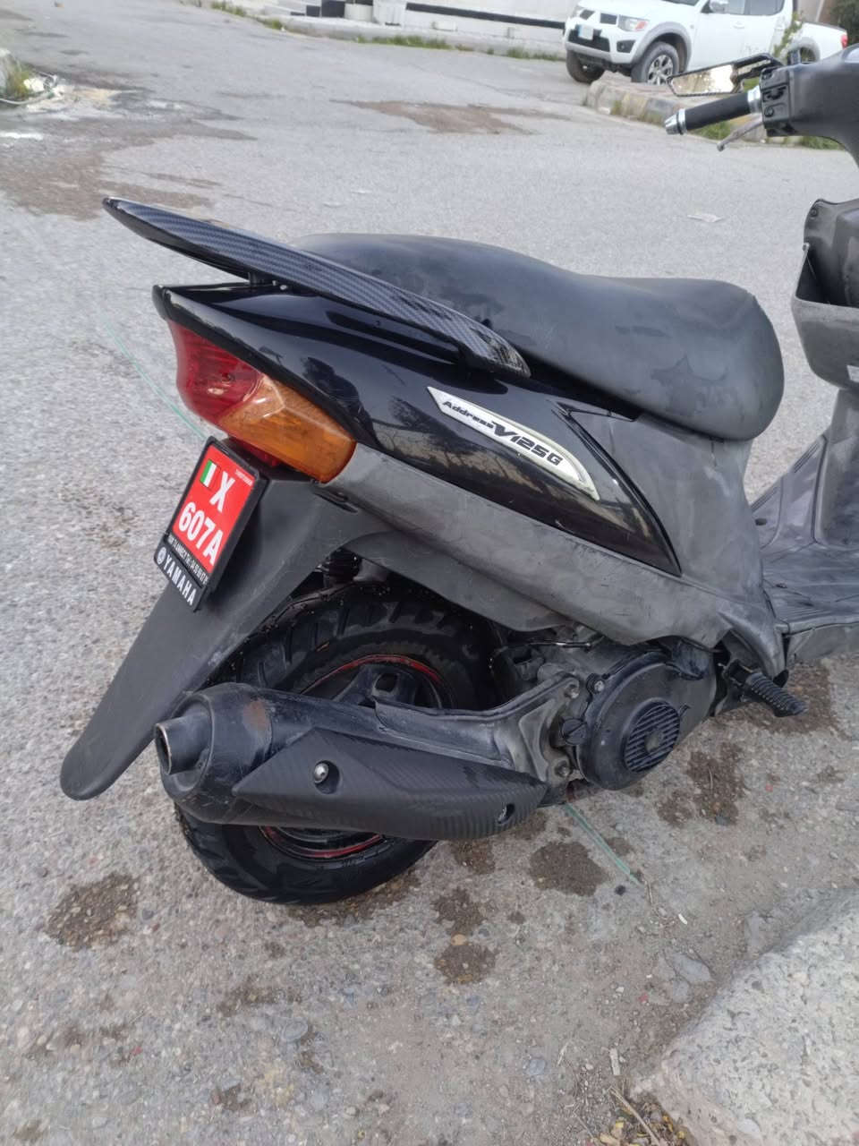 ادرس ياباني نوزل اعلى فئة 
مكينة مفتوحة اول فتحة الها 
حساسات كلها شغالة 
عليها ادامة كاملة من كلجات ودهن وفلاتر وتنضيف نوزل وجويتر 
بيها مري وسبايدر وواقية صالنصة كاربون فايبر 
كاملة مابيها نقص عدا قفل الجنطة الحديدة طاكة 
مكاني كوت داموك سعرها 550 وبيها مجال قليل 
***********
