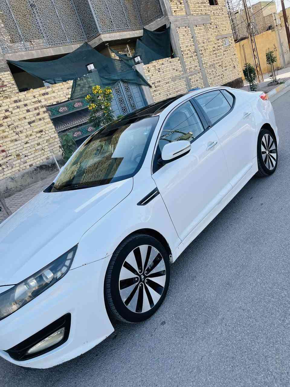 السلام عليكم اوبتما 2012 
وارد خليجي فول مواصفات
كفاله عده باردات ثنين بسيطه بالجاملغات الخلفيه 
مكينه وكير كفاله حداديه تبريد تخم تاير كله جاهز ما عايزه برغي
رقم أربيل إنكليزي 
وكاله تحول باليعجبك
مكان السياره ديوانيه 
السعر 127 وبيه مجال بسيط
للتواصل الاتصال أو واتساب ع الرقم 
***********
