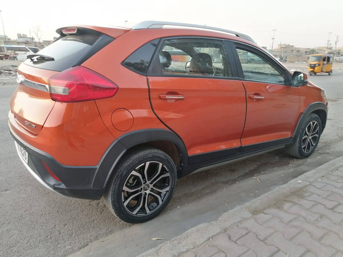 السلام عليكم 
شيري تيكو 2 موديل 2018
مكفولة كفالة عامة السيارة حرة تحويل ثاني يوم رقم بغداد ماشية 50 الف گير ميكانيك  السيارة فول مواصفات السعر 105 ورقة بيهة مجال بسيط مكاني بغداد حي اور للاستفسار الاتصال على الرقم ***********
