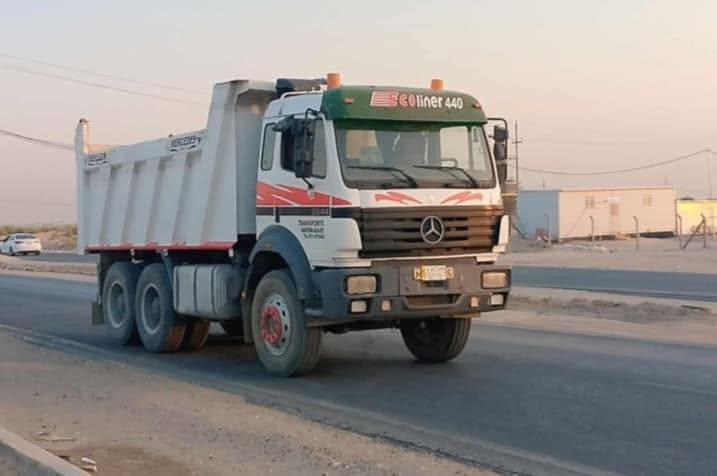 سلام عليكم سياره للبيع موديل 96 شاصي 25 ماكينه 44 مجموعه جيف  جير 220 رقم بابل***********
