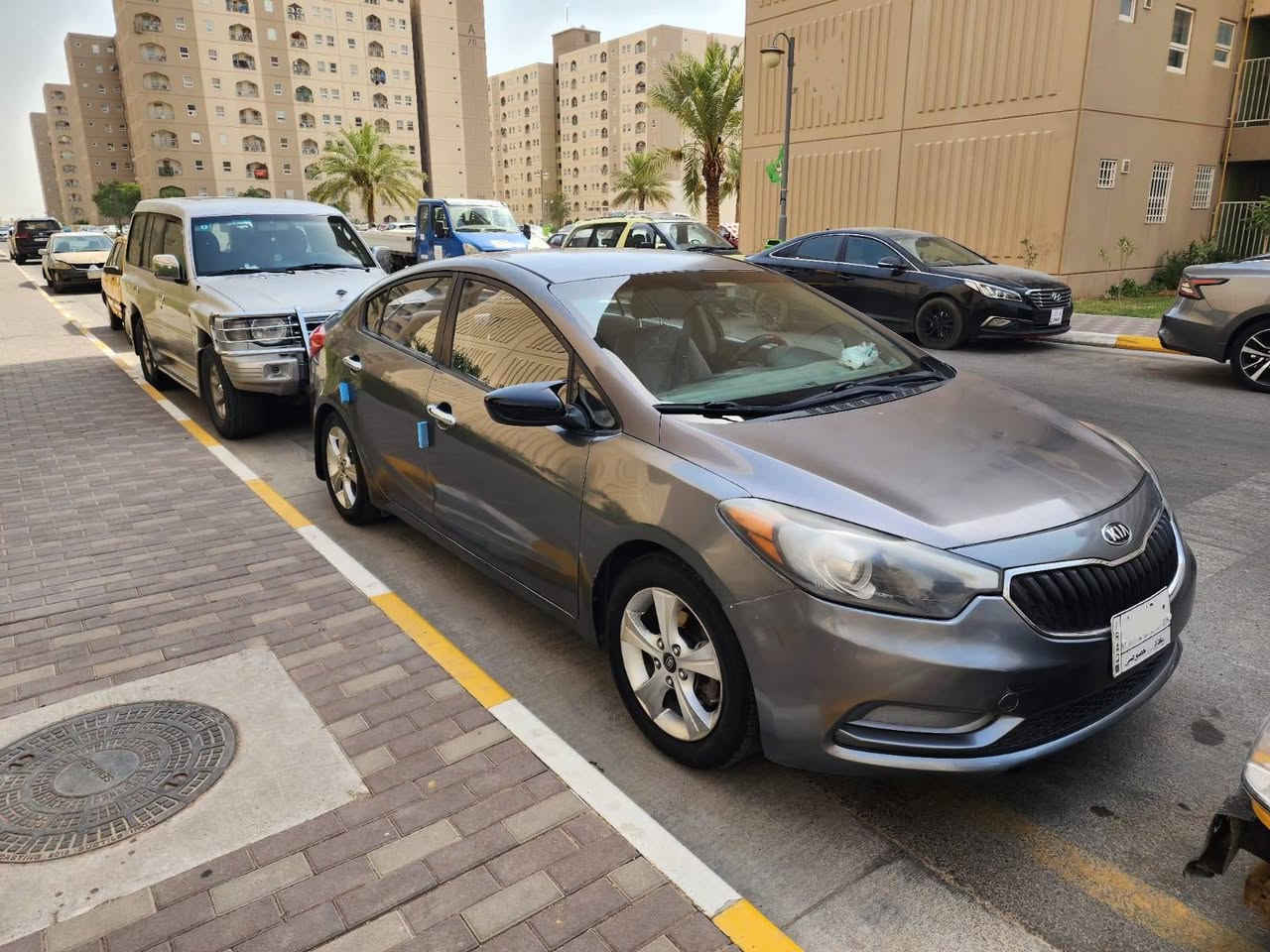 كيا سيراتو خليجي 2016 رقم بغداد مشروع وطني
محرك 1600 دوش
ماشية 190 قابل للزيادة
تحكم ستيرن
شاشة جبيرة
صبغ صفحتين والصندوگ بيه بارد
السياره جاهزة متصرف عليها دينار
مكان السيارة  بسماية 
للبيع او المراوس بموديل احدث
سعرها 100 قفل
للاتصال *********** 
والرقم عليه واتساب
