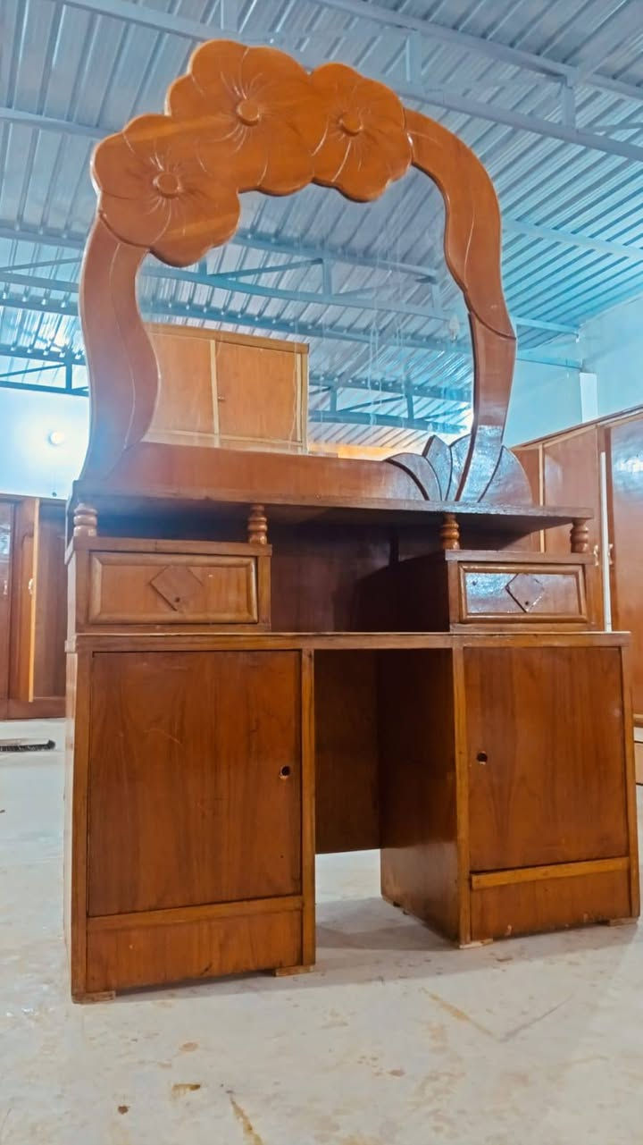 متوفر اثاث والاحتياجات  المنزليه مستخدم وجديد وبأسعار مناسبه جداا
زورونا وع راسنا نخليكم 
المكان ديالى /الخالص /عرب شوكه 
للاستفسار اكثر الاتصال ع ***********
او التواصل عبر الواتساب او الخاص
