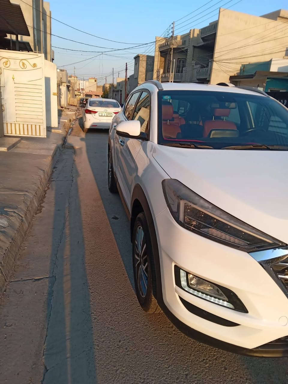 للبيع او مراوس مديل 19 فول السياره بدون فتحه مكفوله لاصبغ ولا بارد ملاحضات اشخوط فقط 
السعر 220 وبيها بصيط للاستسفار ع رقم 📱 *********** 

*********** الخاص مغلق عندك شي خابر
