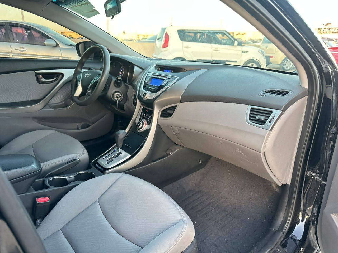 توكلنا على الله
انتر 2013,

ماشيه 151ml. محرك 18 العادي كتينه حديد 

سعرها 26.800🔥🦅💚✈️

اي استفسار 

0924201089


**إذا كنت صاحب هذا الإعلان وتريد حذفه لأي سبب، رجاءا أرسل رسالة إلى الدعم الفني**