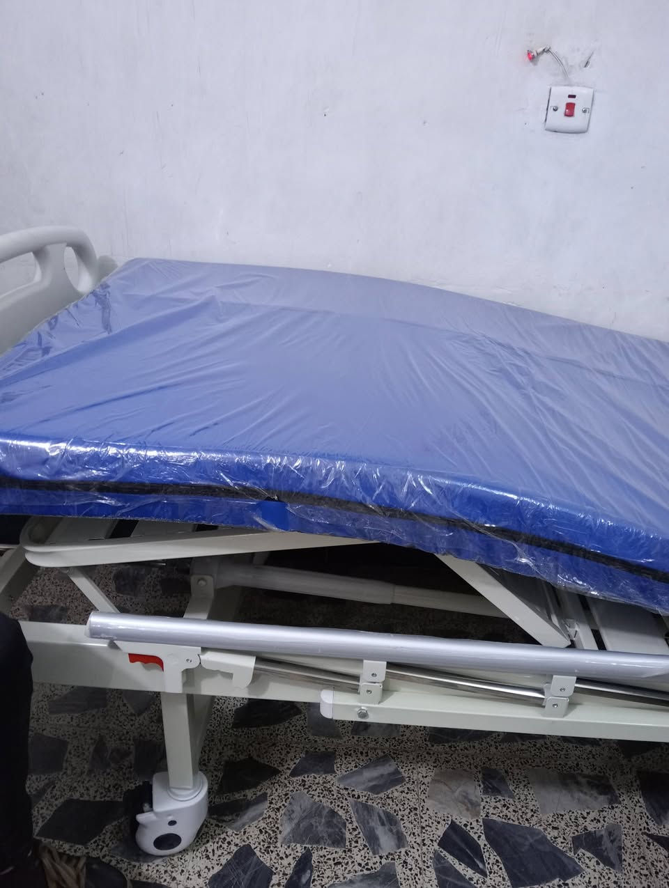 جرباية جديدة مستخدمة يوم واحد فقط للبيع


**إذا كنت صاحب هذا الإعلان وتريد حذفه لأي سبب، رجاءا أرسل رسالة إلى الدعم الفني**