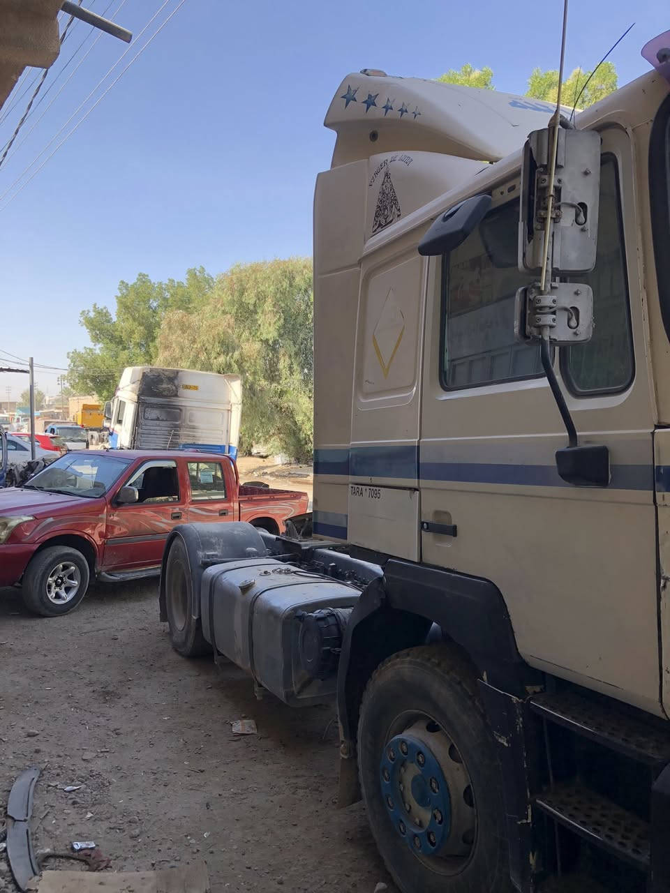 السلام عليكم مان للبيع موديل ٩٧ رقم شمالي دهوك تحويل مكينه كهربائي كير حصير السعر ٧٥ للاستفسار الاتصال ع الرقم ***********
