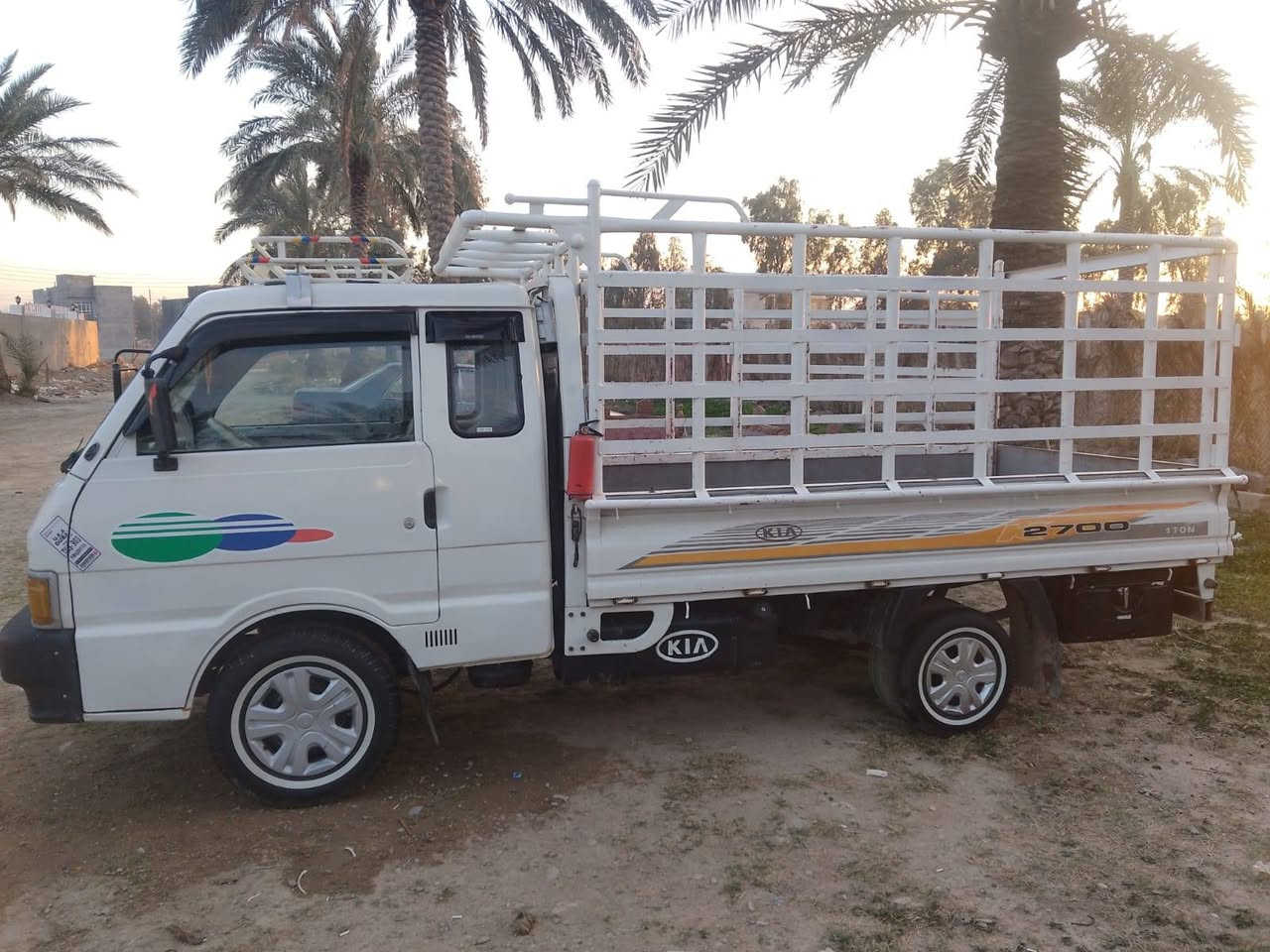 السلام عليكم كيا بنكو 1995. 2700 رقم ديالى سياره جاهز ما ناقصه شي  مكينه وكير جاهزات *********** هذا رقم صاحبه بي واتساب   مكان السياره ديالى
