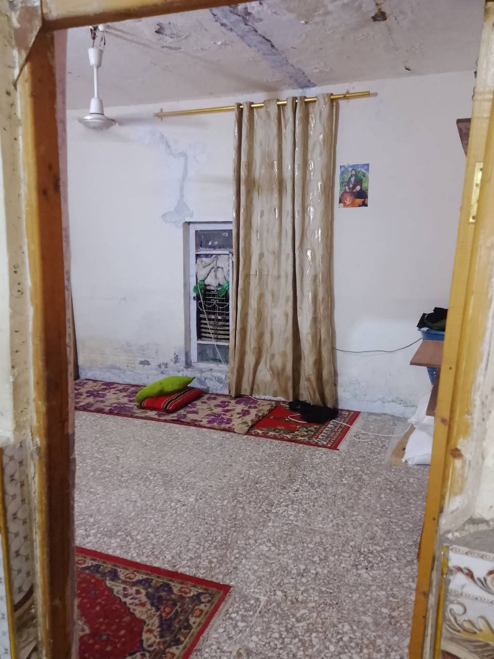 بيت للبيع طابو زراعي سنه2025البناء بلوك يتكون من ثلاث غرف  خمس امتار الغرفه الوحده الصاله عشر امتار المضيف عشر امتار ماي كهرباء تبليط بالباب  مساحه القطعه 225 الديوانية السنيه قرب شارع التجاري الاستفسار علي الرقم *********** غير متواجد علي الفيسبوك 📞
