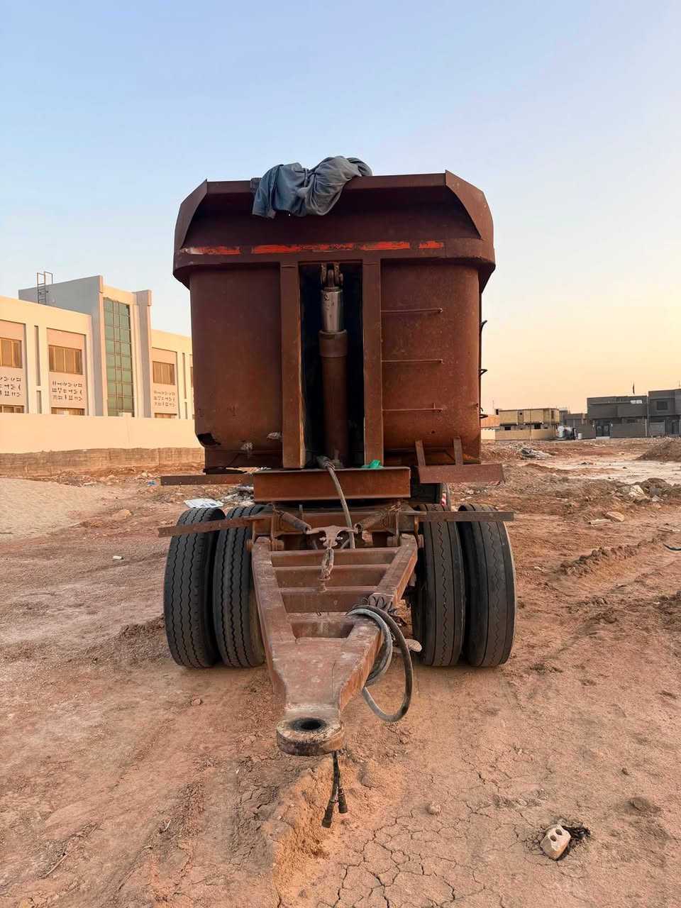 عربانه حوضيه للبيع السعر 80 وبيه مجال مكان السماوه ***********
