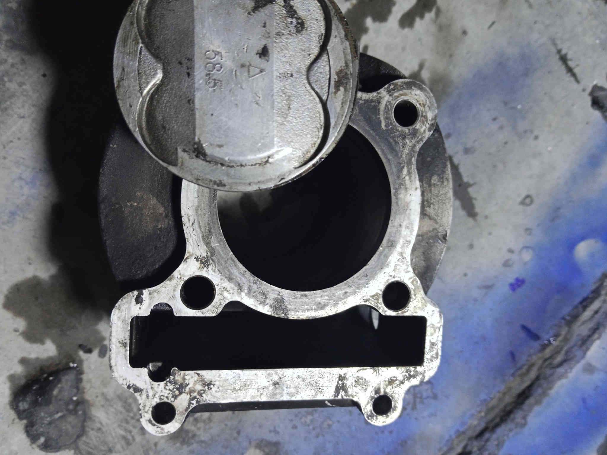 سلام عليكم غراض اصلية وعلى فحص مكاني بغداد حي الجامعة ***********بي واتساب
