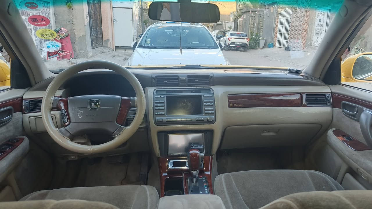 السلام عليكم شباب 
ملكه للبيع فقط 
مديل 2003 شاصي ٧٥ 
فول موصفات 4 دكم فتحه برده خلفيه تبريد قطعتين امامي خلفي مكينه , D4 الجبير اشاير، بلمري  مري شفط هيتر بلمري 
ستيرن كهرباء  فقط الثلاجه مابيه من خذته شالعيه سياره بيه قماره وربع وعليه غرمات وهيئه ينزلن من سعره
السعر 60 فقط وكاله لا مفحوصه ولا كمرك مالكه بالنجف ومكاني النجف 
هاذ رقمي فقط اتصال *********** رحيم الحاتمي
