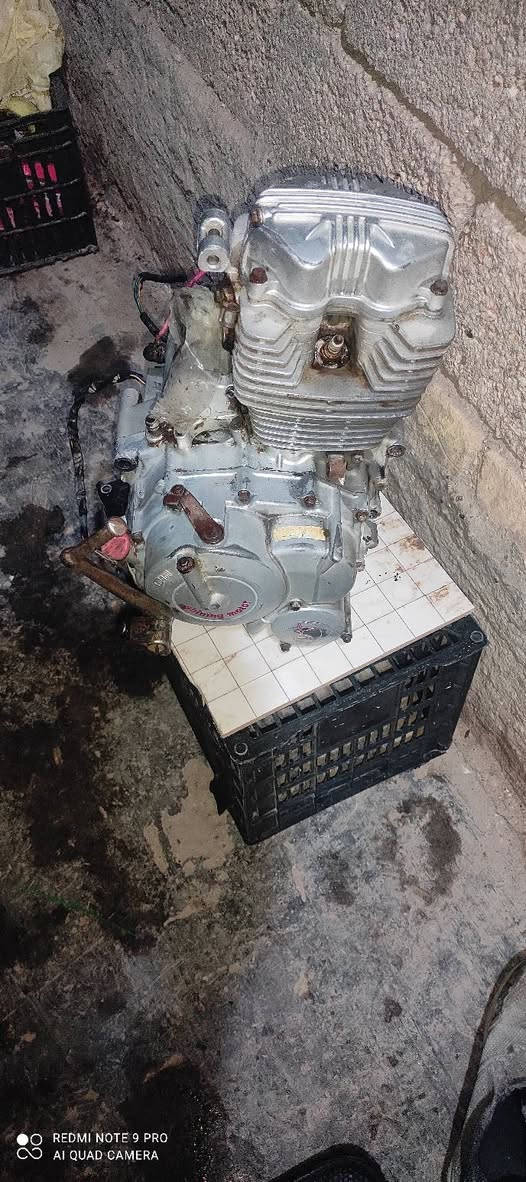 مكينه بيها خيط بخار ني هذا رقمي الشخصي السعر او 50,000 ***********
