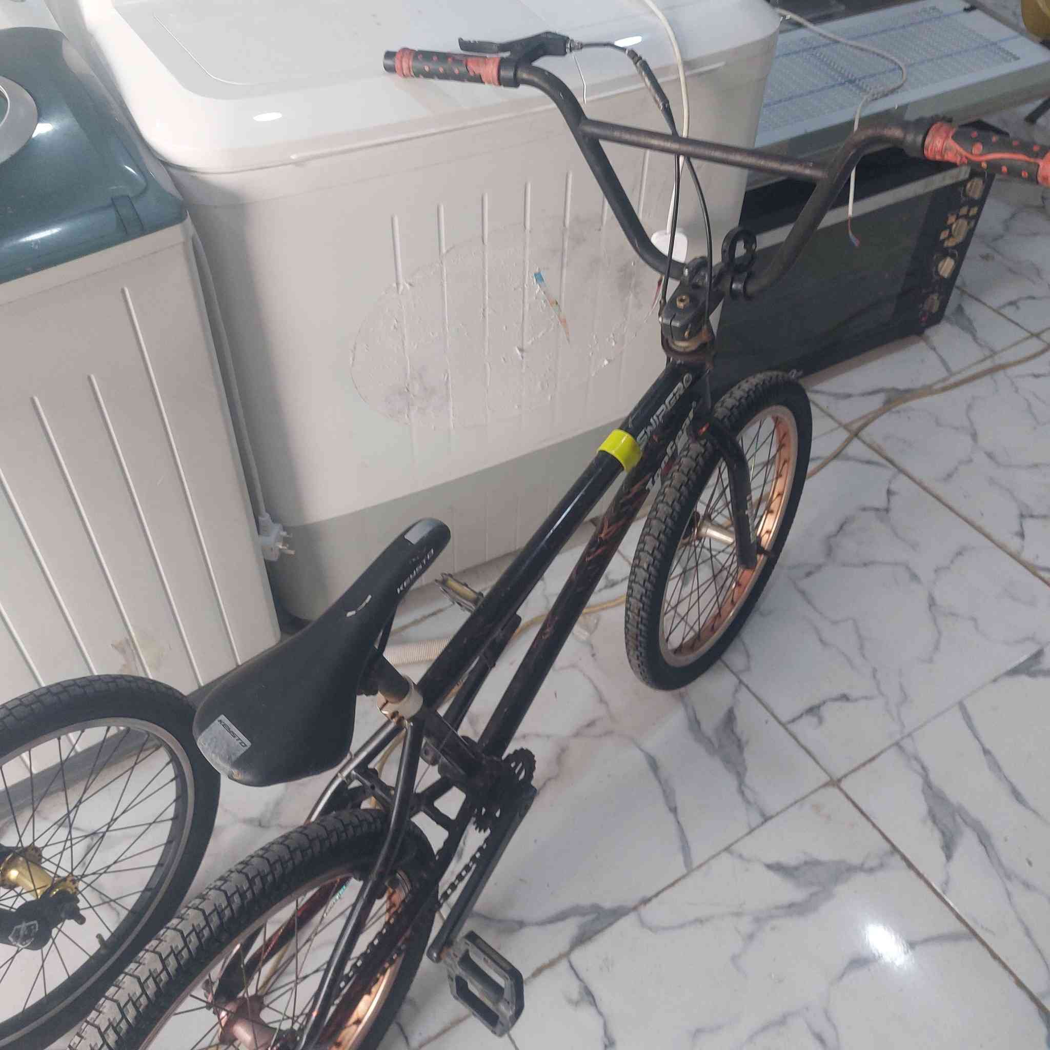 باسكل بي ام اكس BMX مال حركات باله كويتي ياباني العنوان البصره قضاء المدينه خلف محطة الوقود الحكومية البدران الاستفسار عل ***********علي
