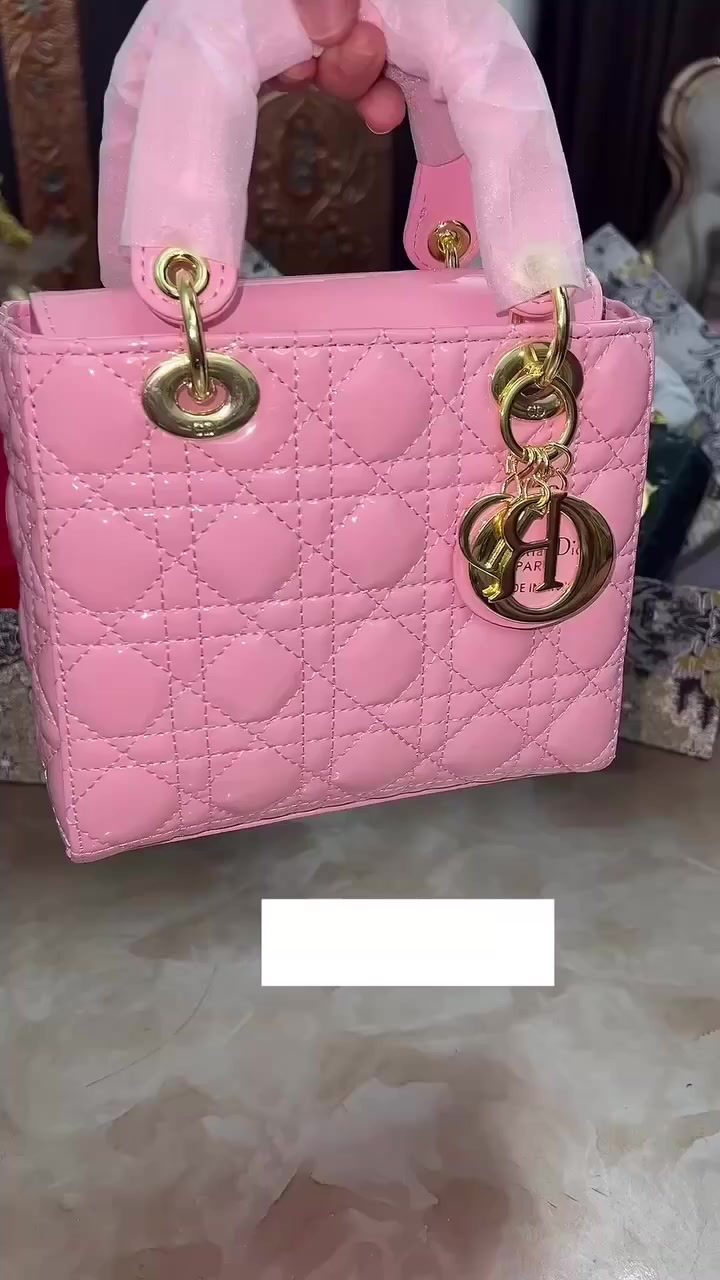 الكوالتي يسولف 🔥🔥


**إذا كنت صاحب هذا الإعلان وتريد حذفه لأي سبب، رجاءا أرسل رسالة إلى الدعم الفني**