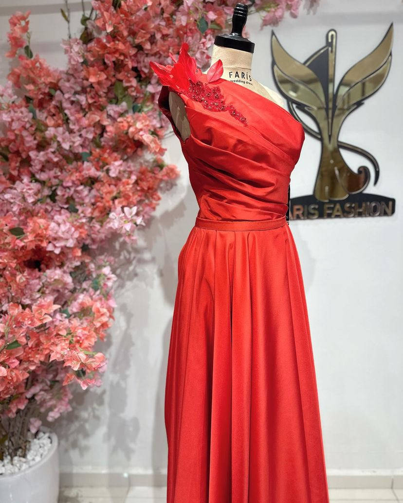 السلام عليكم فستان اخذته من فارس فاشن بالمنصور سعر الشراء ٤٠٠ الف سعر البيع ١٠٠ الف لابسته مره وحده
قياس ٤٠-٣٨ مكاني بغداد القاهره وعندي توصيل


**إذا كنت صاحب هذا الإعلان وتريد حذفه لأي سبب، رجاءا أرسل رسالة إلى الدعم الفني**