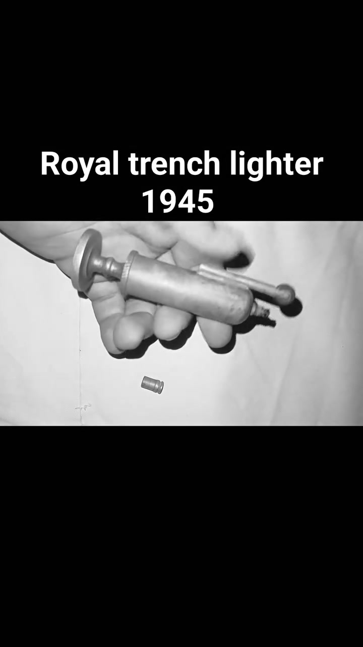 Royal trench lighter 1945 #antika #royallighter


**إذا كنت صاحب هذا الإعلان وتريد حذفه لأي سبب، رجاءا أرسل رسالة إلى الدعم الفني**