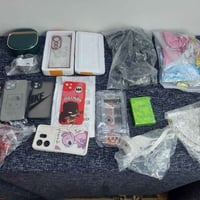 اغراض • توصيل • حجز