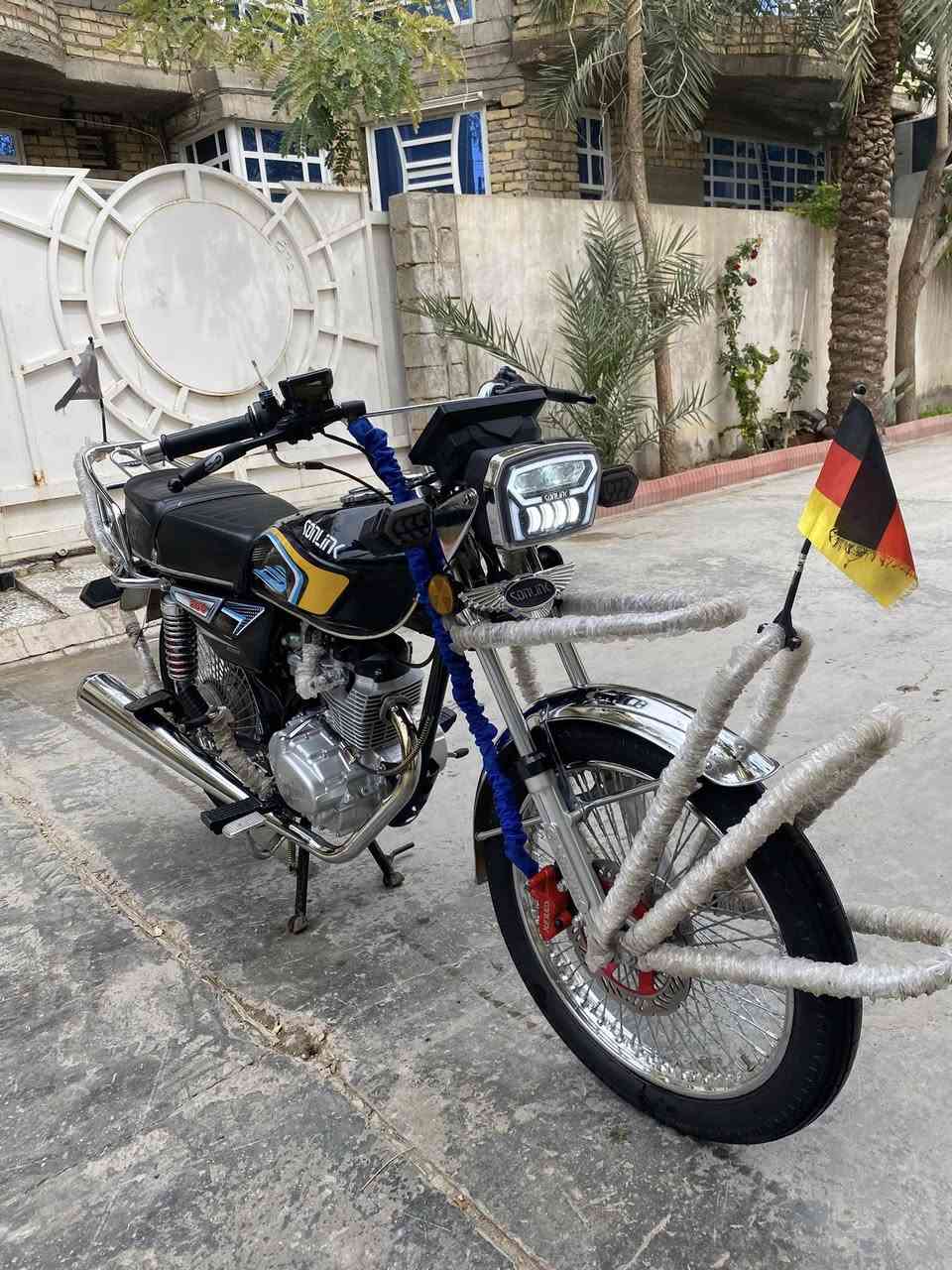 يالله
سلام عليكم دراجة تايكر موديل ٢٥ سولنك اصلي الدراجة كفالة عامة عليها إضافات حلوة ديالى بعقوبة ***********
