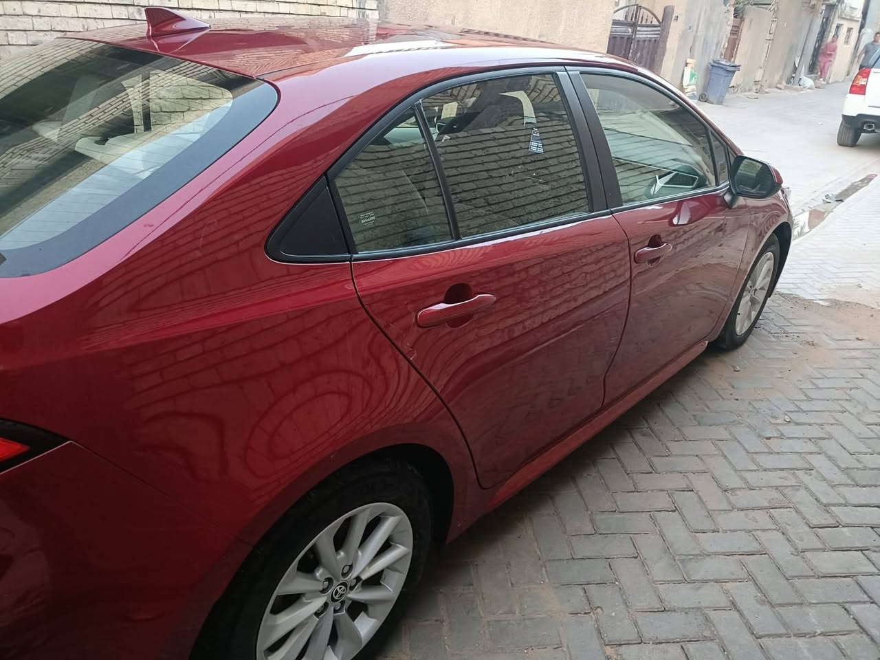 السلام عليكم للبيع اومراوس كورلا موديل ٢٢ بدون تبديل بدون يرباك رقم بغداد بسمي مواصفات le محسن بصمة فول داخل لونين جنطه بصمه ابواب بصمه صندوك بصمة حساسات خلفية رادار بالمري ويل كب ماشية ٦٠ داير الرقم صبغ بس مكينة ١٨٠٠ ع وضع الشركة مكانهه ديالى الشراي يتصل رقمي ***********
